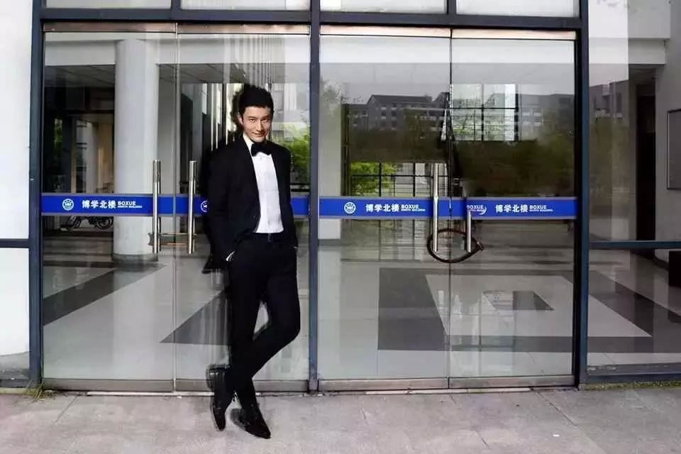黄晓明